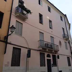 Mini Contra' Dei Servi - , Vicenza Italy